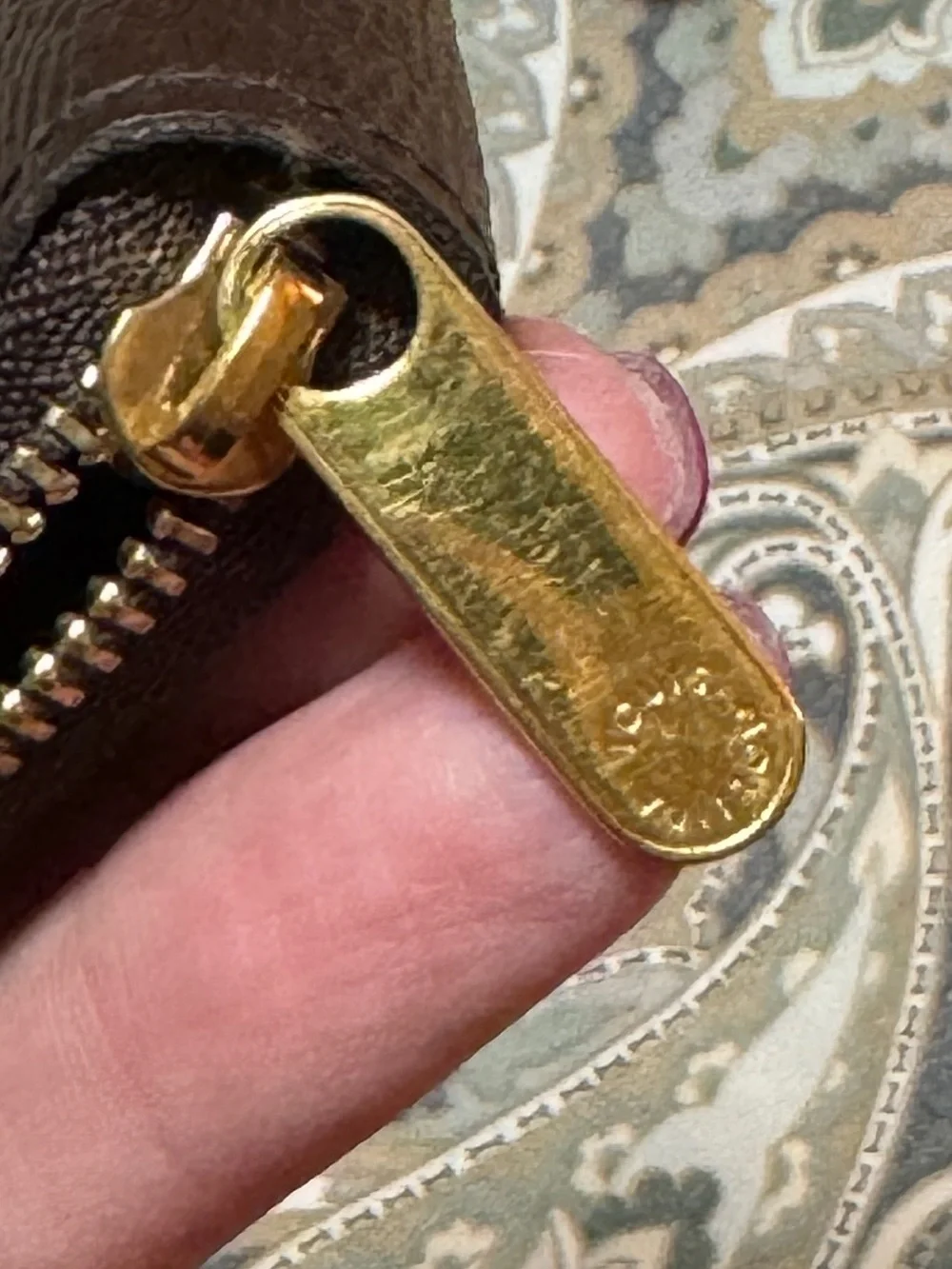 Louis Vuitton Large Monogram Zippy Coin Purse Wallet